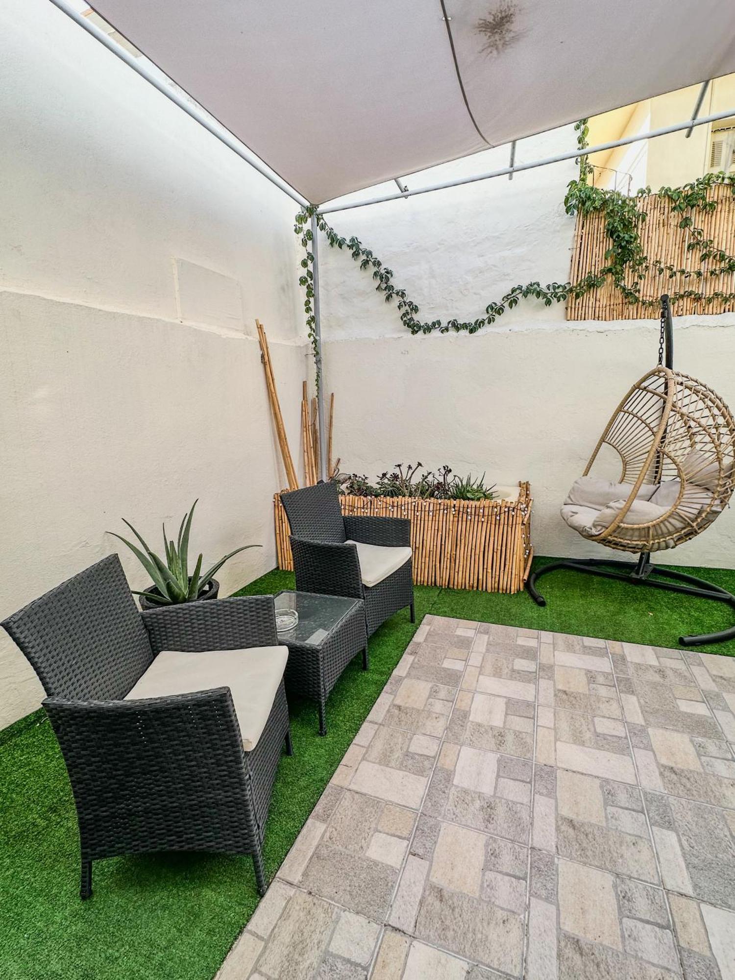 Ferienwohnung Anesis With A Yard Kalamata Exterior foto